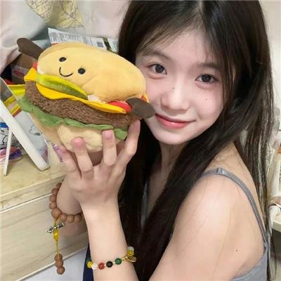 女仆琳恩